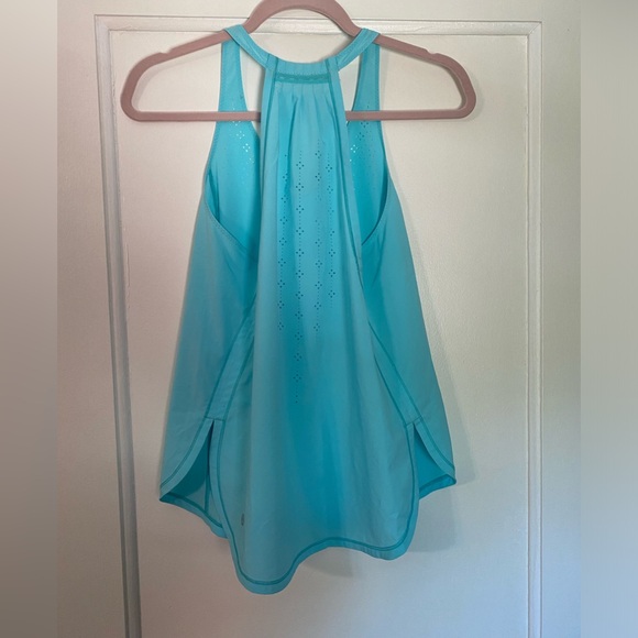 Lululemon In A Flash Singlet - Picture 9 of 9
